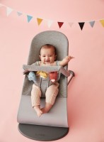 Little Pea BabyBjorn Bouncer Balance Soft-light-grey-3D-jersey_lifestyle